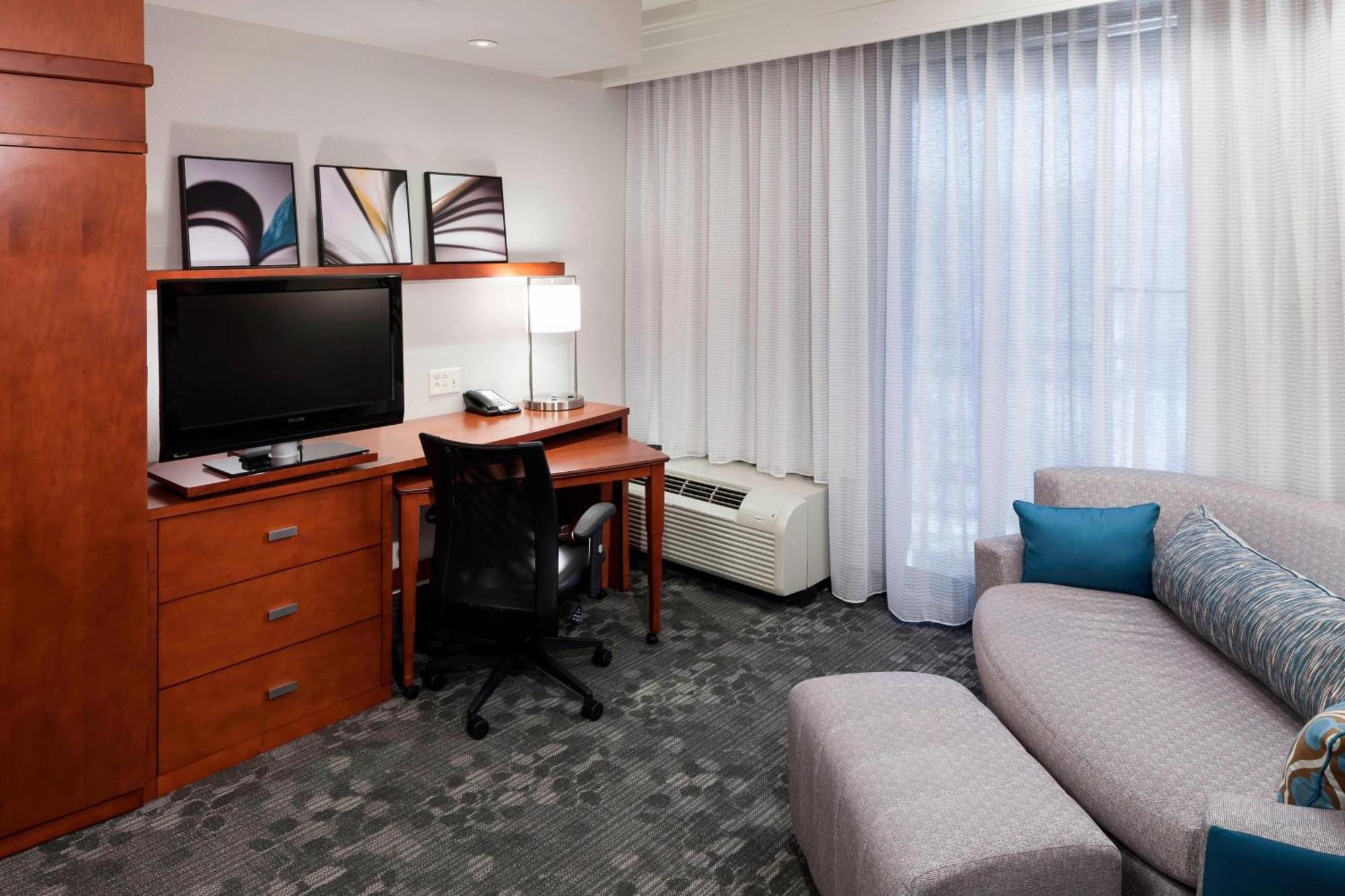 Courtyard By Marriott Franklin Cool Springs Hotell Exteriör bild
